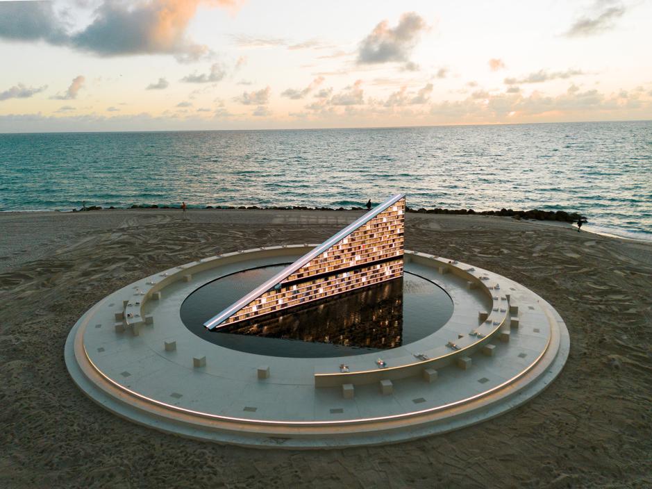 The beautiful rotating library in Miami Beach