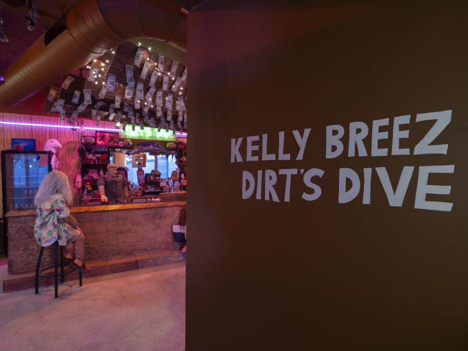 Kelly Breez Dirts Dive Exhibit in Miami Beach